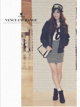 「VENCEEXCHANGE（ヴァンスエクスチェンジ）のアイテム（ブルゾン）」を使った、阪田 千鶴さん（レディース・157cm）の春コーディネート