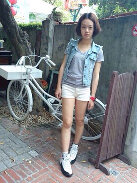 洪苡慈さんのコーディネート