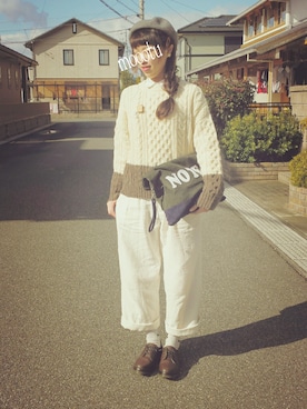 「アイテム（クラッチバッグ、グレー系）」を使った、moootuさん（レディース・166cm）の冬コーディネート