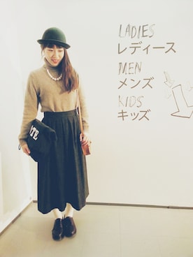 「アイテム（クラッチバッグ、グレー系）」を使った、moootuさん（レディース・166cm）の春コーディネート