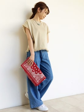 「Jines（ジネス）のアイテム（パンツ）」を使った、Jines _Officialさん（レディース・156cm）の春コーディネート