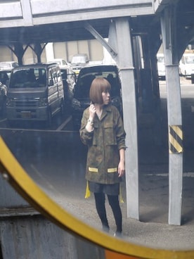 「off white（オフホワイト）のアイテム（トップス）」を使った、CROMAGNONさん（レディース・160cm）の夏コーディネート