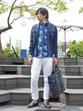 「TOMMY HILFIGER（トミーヒルフィガー）のアイテム（チノパンツ）」を使った、HIROさん（メンズ・174cm）の春コーディネート