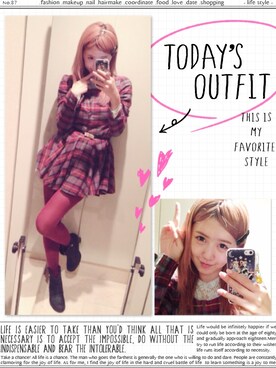 「赤タイツ」｜「アイテム（ブーティ）」を使った、河西里音さん（レディース・163cm）の秋コーディネート