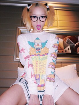 「yellow」｜Suki Wong さん（レディース・164cm）の冬コーディネート