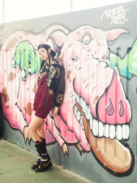 「Vintage （ベスト、ブラック系）」を使った、王丹妮Louise Wさん（レディース）の夏コーディネート