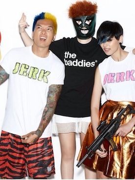 「The baddies T-shirt （Tシャツ/カットソー、ホワイト系）」を使った、王丹妮Louise Wさん（レディース）の夏コーディネート