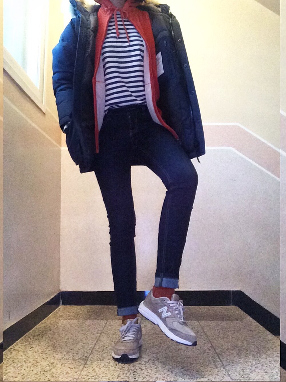 「daily look、dailylook、ootd、PLAC Jeans、UNIQLO、COVERNAT、New Balance」｜「newbalanceのアイテム（スニーカー、グレー系）」を使った、sunnn__yさん（レディース・163cm）の冬コーディネートの1枚目の写真
