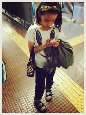 「アイテム（ヘアアクセサリー）」を使った、Sowautaさん（キッズ・120cm）の春コーディネート