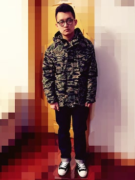 「A BATHING APE（アベイシングエイプ）のアイテム（トレンチコート）」を使った、YEMINNN_さん（メンズ・180cm）の冬コーディネート