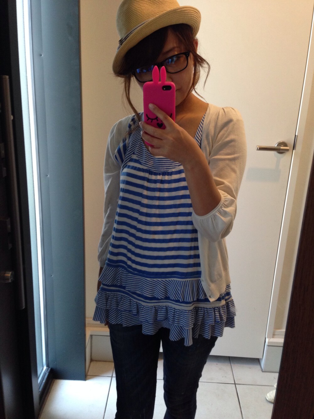 「ボーダー、UNIQLO、ハット、ママ」｜「UNIQLOの帽子（ハット、ベージュ系）」を使った、yuzuuuuさん（レディース・157cm）の春コーディネートの1枚目の写真