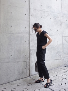 「JURGEN LEHL（ヨーガンレール）のアイテム（パンツ）」を使った、sakurako_kusanoさん（レディース・166cm）の夏コーディネート