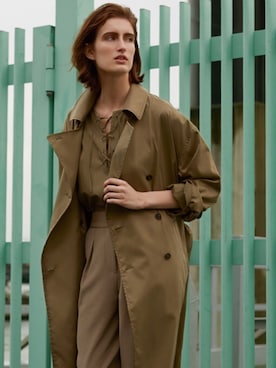 「アイテム（トレンチコート、グリーン系）」を使った、ADAM ET ROPE'さん（レディース・155cm）の春コーディネート