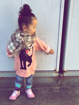 「Mini Rodini（ミニロディーニ）のアイテム（スウェット）」を使った、himarinaさん（キッズ・90cm）の冬コーディネート