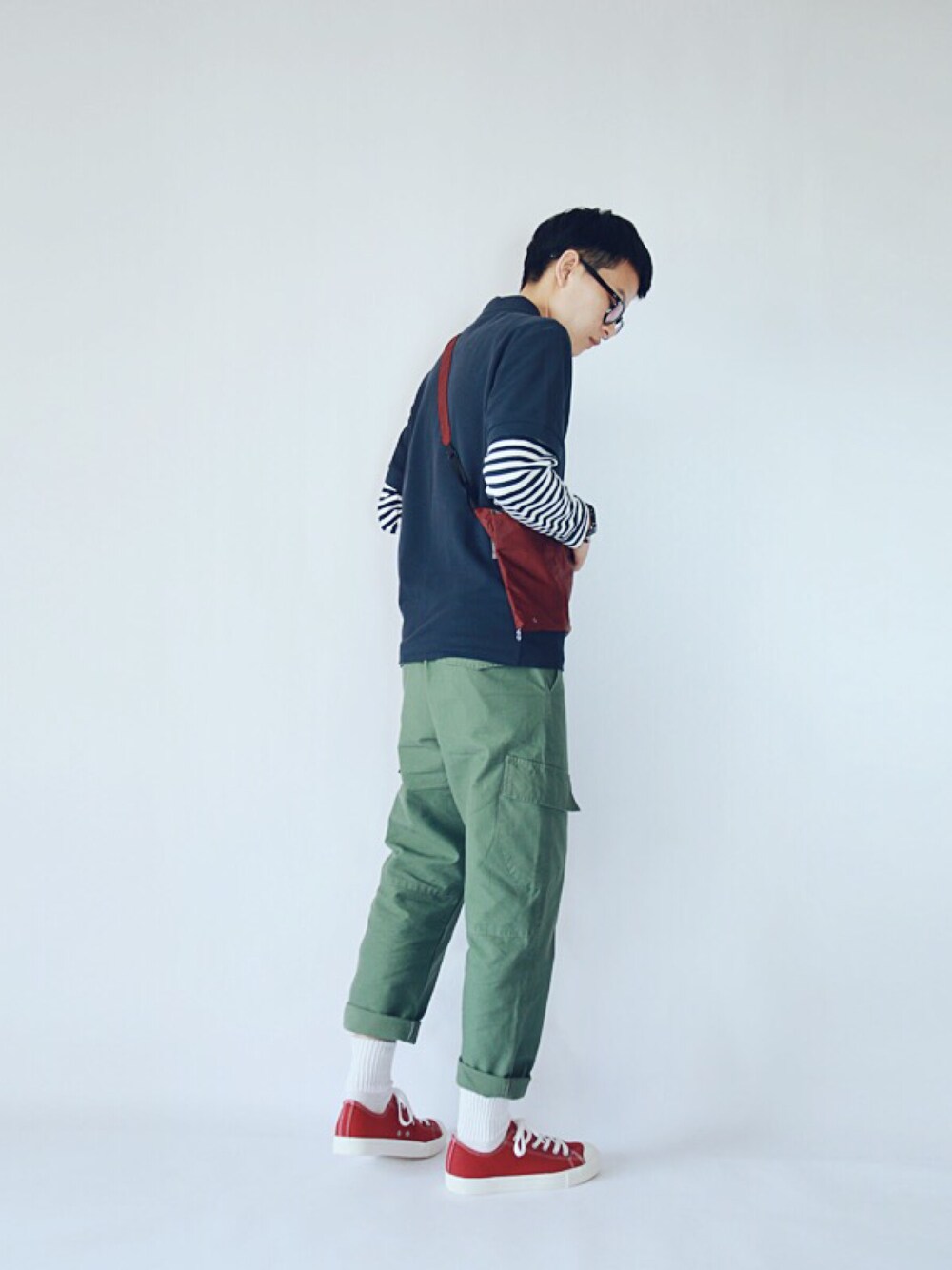 「samthing日常搭配」｜「samthingのアイテム（チノパンツ、グリーン系）」を使った、阿三木samさん（メンズ・168cm）の秋コーディネートの1枚目の写真