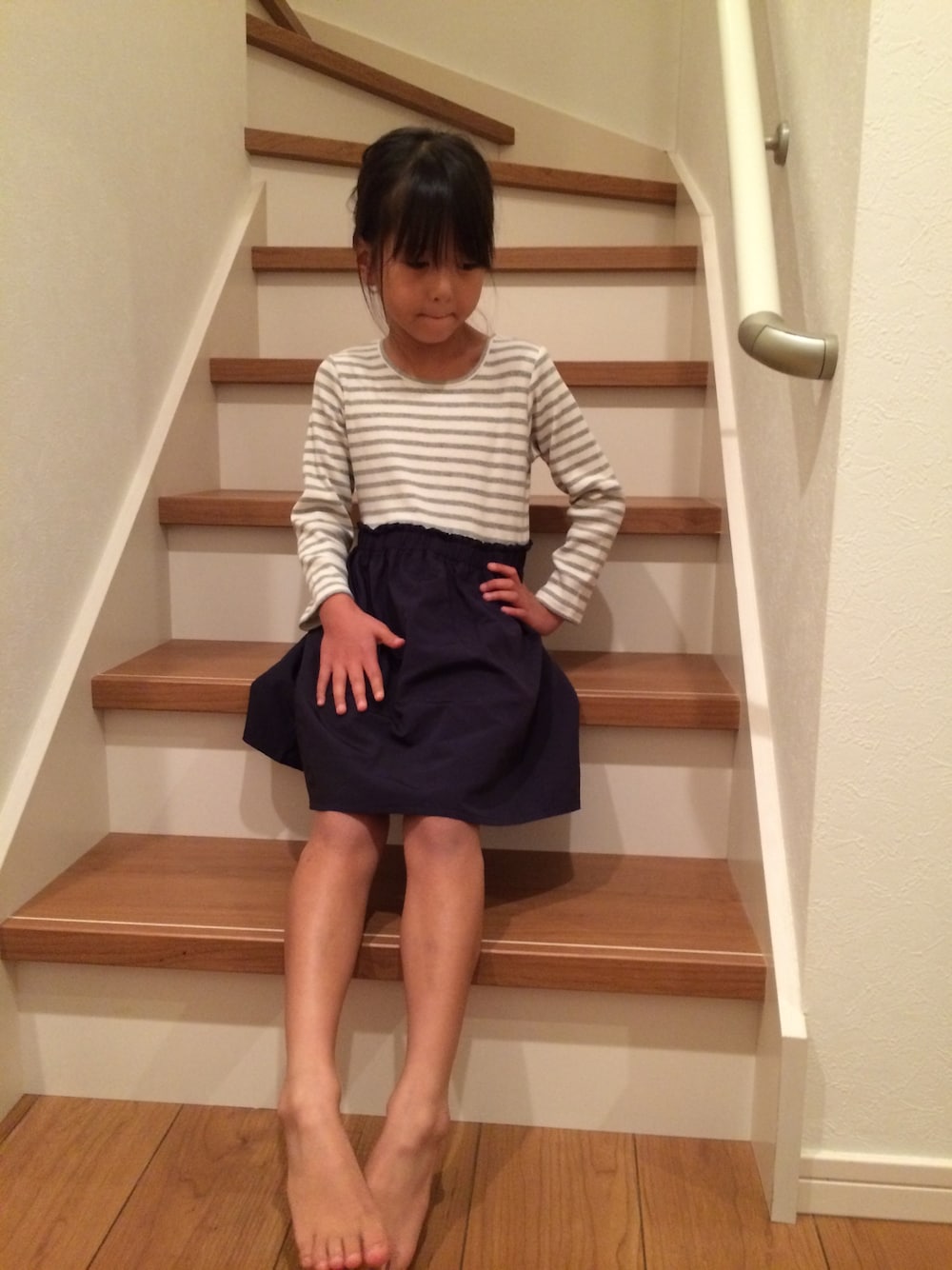 「ボーダー、ボーダーワンピース、切り替え、キッズコーデ、ROPE' PICNIC(ROPE' PICNIC)、ロペピクニック、親子でおそろい、親子コーデ」｜「ROPE' PICNICのアイテム（ワンピース、その他）」を使った、RIOたんさん（キッズ・120cm）の春コーディネートの1枚目の写真