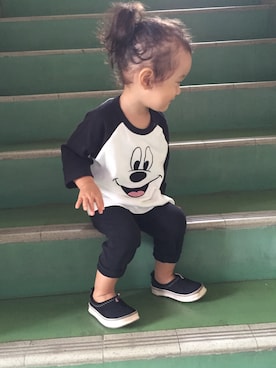 「babygap」｜「アイテム（その他シューズ）」を使った、momokoさん（キッズ・80cm）の夏コーディネート