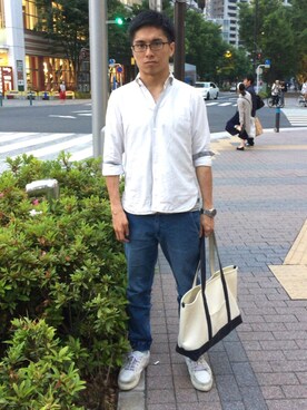 「UNIVERSAL LANGUAGE（ユニバーサルランゲージ）のアイテム（トップス）」を使った、Yoshiki Kurosuさん（メンズ・168cm）の春コーディネート