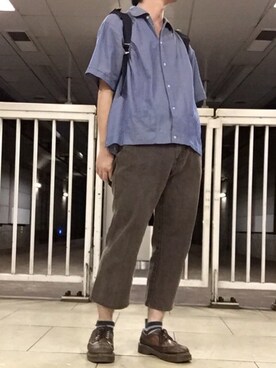 「アイテム（デニムパンツ、ブラウン系）」を使った、あゆむさん（メンズ・164cm）の秋コーディネート