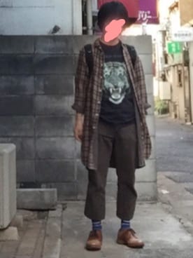 「アイテム（デニムパンツ、ブラウン系）」を使った、あゆむさん（メンズ・164cm）の秋コーディネート