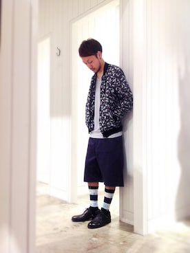 「柄シャツ」｜「アイテム（ブルゾン）」を使った、ZAWAさん（メンズ・169cm）の春コーディネート