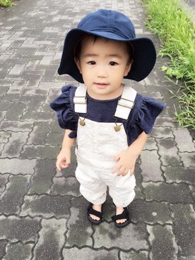 「ツバ広ハット」｜「アイテム（オールインワン・サロペット）」を使った、めー♛︎nikka♛︎shiroさん（キッズ・80cm）の夏コーディネート