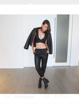 「alexanderwang（アレキサンダーワン）のアイテム（ダウンジャケット/コート）」を使った、LivLoさん（レディース・173cm）の秋コーディネート