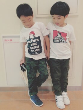 「BEN DAVIS（ベンデイビス）のアイテム（Tシャツ/カットソー）」を使った、haataichhhiさん（キッズ・110cm）の秋コーディネート