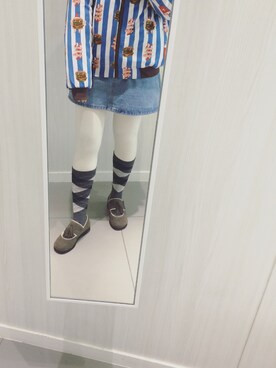 「TYAKASHAのアイテム（スタジャン）」を使った、软绵绵肉滚滚さん（レディース・163cm）の冬コーディネート