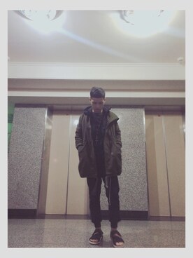 Liang Yuさんのコーディネート