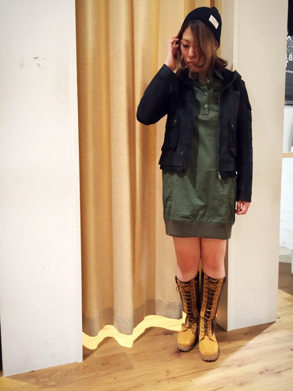 「ミリタリー、AVIREX、leather、leather jacket、ootd、ミリ女、outfit」｜「AVIREXのavirex/ アヴィレックス/ HOOD LEATHER BLOUSON/ フードレザーブルゾン（ブルゾン、ブラック系）」を使った、YUMIEさん（レディース・161cm）の秋コーディネートの1枚目の写真