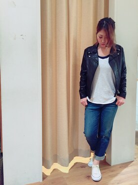 「TYPE BLUE（タイプブルー）のアイテム（パンツ）」を使った、YUMIEさん（レディース・161cm）の秋コーディネート