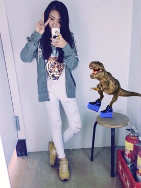 李妤さんのコーディネート