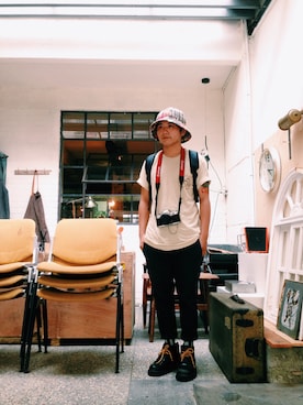 「YMC（ワイエムシー）のアイテム（パンツ）」を使った、Eddieさん（メンズ・153cm）の春コーディネート
