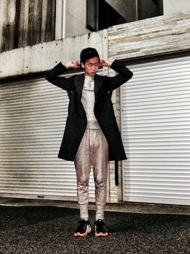 「Nike flyknit」｜「アイテム（バッグ）」を使った、Masahiroさん（メンズ・168cm）の秋コーディネート
