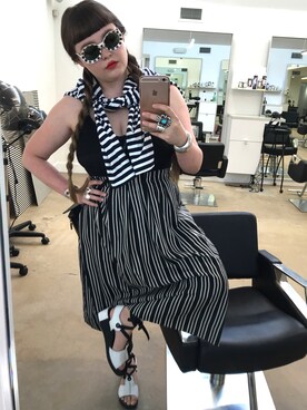 「R29Monochromies」｜A l ë n a さん（レディース・165cm）の夏コーディネート