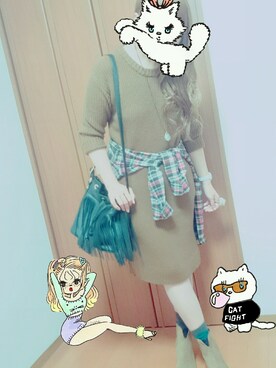 「アイテム（アクセサリー、パープル系）」を使った、rieさん（レディース・163cm）の秋コーディネート