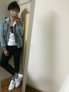「DOLCE&GABBANA（ドルチェアンドガッバーナ）のアイテム（ナイロンジャケット）」を使った、chanmoさん（メンズ・176cm）の冬コーディネート