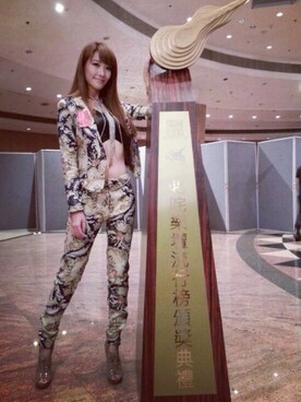 Lorretta Chowさんのコーディネート