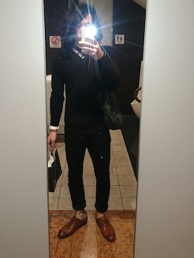 「黒ニット」｜野﨑さん（メンズ・171cm）の秋コーディネート