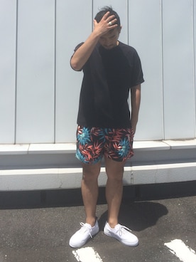 「サーフショーツ」｜倉岡晋也さん（メンズ・174cm）の夏コーディネート
