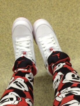 南田亜沙子さんのコーディネート