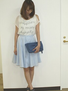 「Supreme.La.La.（シュープリームララ）のアイテム（クラッチバッグ）」を使った、Supreme.La.La.さん（レディース・165cm）の春コーディネート