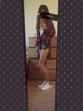 「SMGのアイテム」を使った、Skylly Xieさん（レディース・153cm）の秋コーディネート