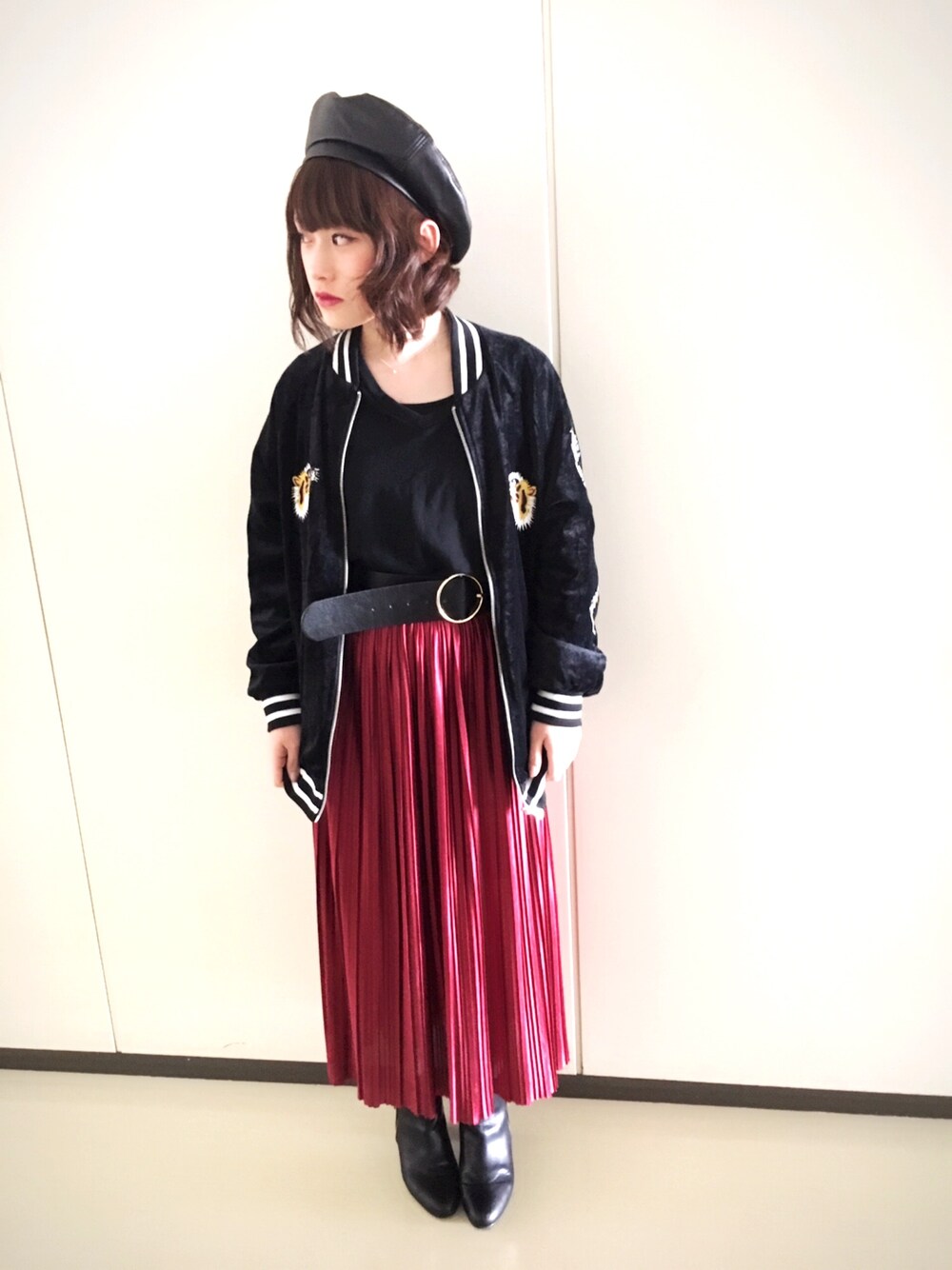 「mikoa LOWRYS FARMのアイテム（ブーツ、ブラック系）」を使った、藤本麻緒（まおめろ）さん（レディース・160cm）の冬コーディネートの1枚目の写真
