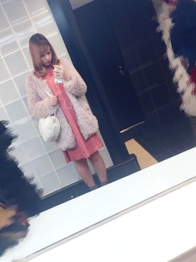 「nice claup」｜「アイテム（PC・スマホグッズ/家電）」を使った、エルフィさん（レディース・165cm）の秋コーディネート
