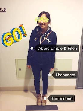 「Abercrombie&Fitch（アバークロンビーアンドフィッチ）のアイテム（スタジャン）」を使った、Julia Bearさん（レディース・167cm）の冬コーディネート