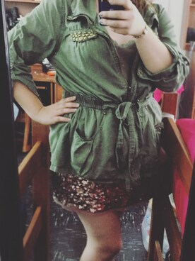 「plussize」｜「アイテム（腕時計）」を使った、anielaandanthony さん（レディース・165cm）の秋コーディネート