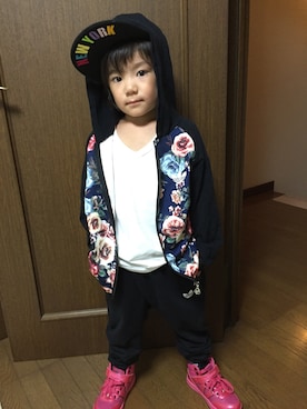 「VISION（ヴィジョン）のアイテム（その他シューズ）」を使った、ruuuuuさん（キッズ・110cm）の夏コーディネート