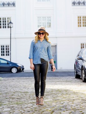 Jessica Sturdyさんのコーディネート